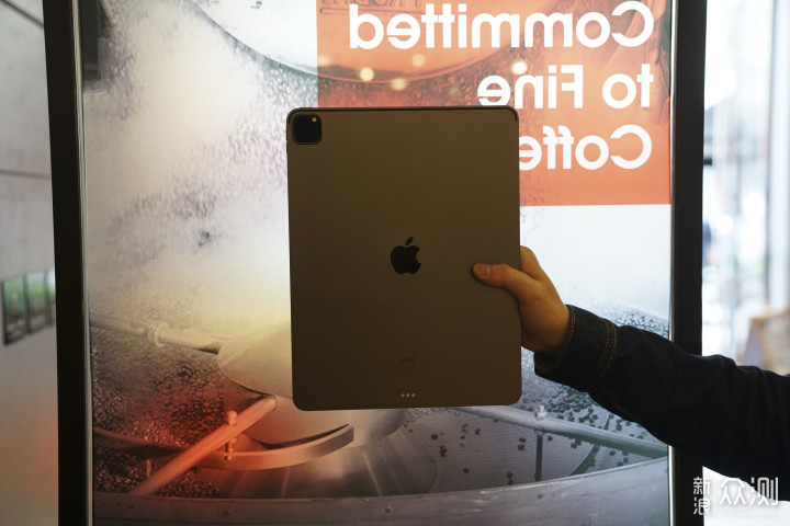 “平板摄影时代已到”iPad Pro2020值得入么？_新浪众测