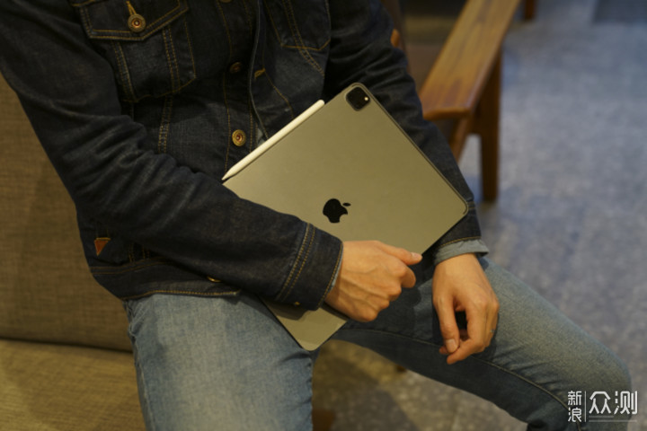 “平板摄影时代已到”iPad Pro2020值得入么？_新浪众测