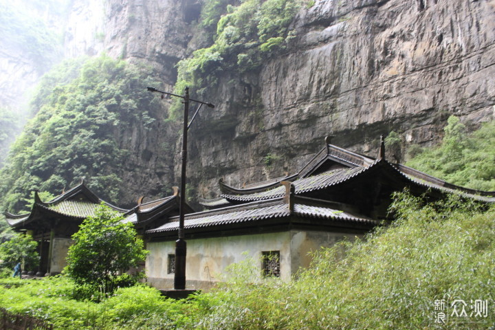 重庆武隆天坑地缝略影_新浪众测