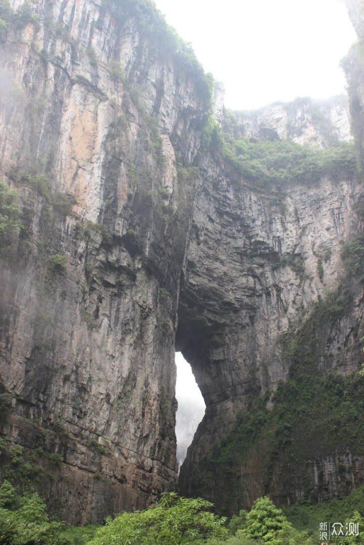 重庆武隆天坑地缝略影_新浪众测