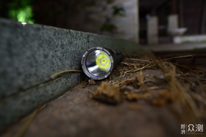The classic continuation of 4000 lumens of turbulent straight JETBeam TH20 evaluation_China IT News