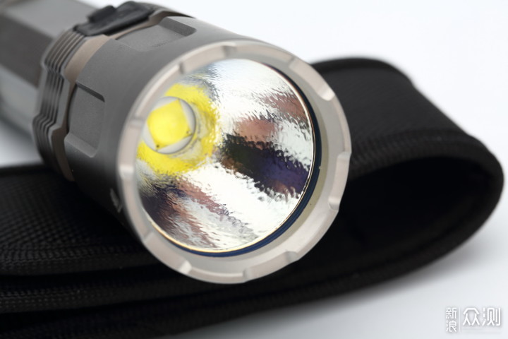 The classic continuation of 4000 lumens of turbulent straight JETBeam TH20 evaluation_China IT News
