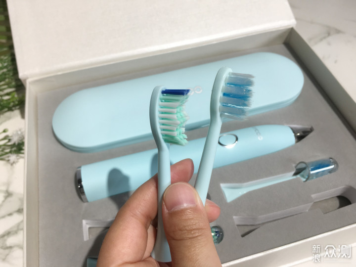 BYCOO H9电动牙刷-始于颜值，精于品质_新浪众测