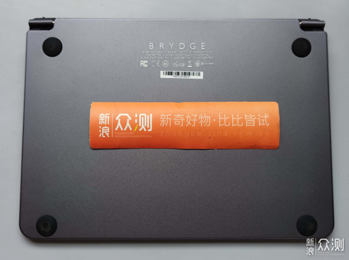 1+1=1  iPad+Brydge触控板键盘=触摸版MacBook_新浪众测