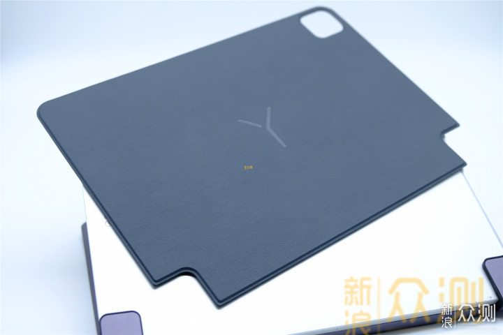 用实力划掉iPad跟MacBook中间的那条红线_新浪众测