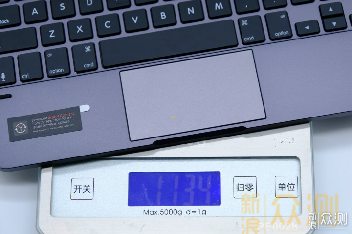 用实力划掉iPad跟MacBook中间的那条红线_新浪众测