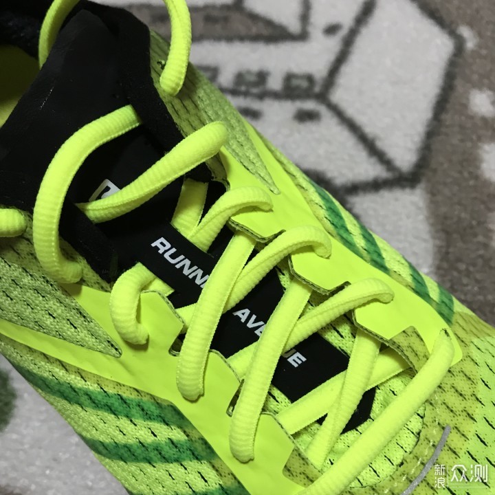 #我的运动指南#Salomon SONIC RA PRO跑鞋_新浪众测