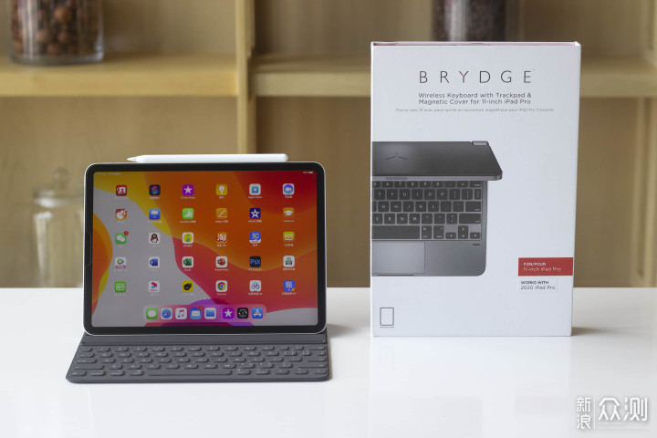 让 iPad 秒变 MBP，Brydge Pro+ 触控键盘体验_新浪众测