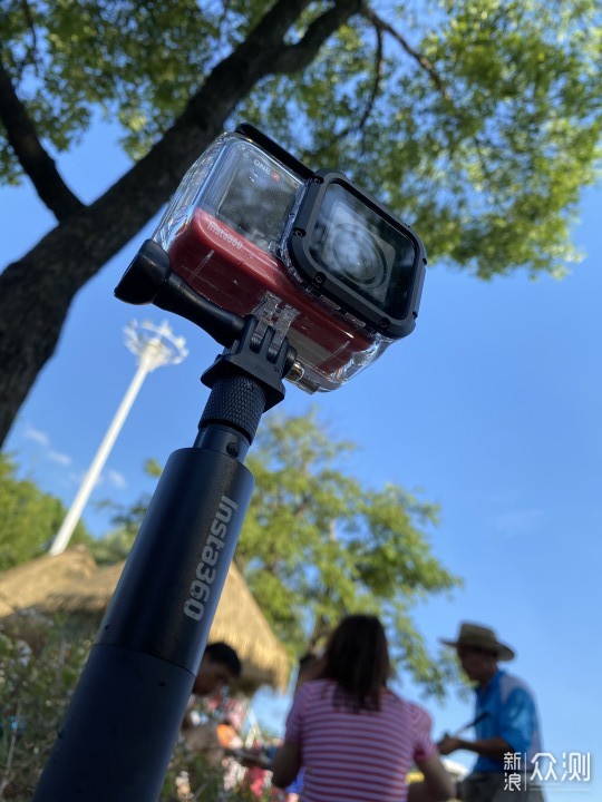 种草夏日运动相机，Insta360One R潜水壳体验_新浪众测