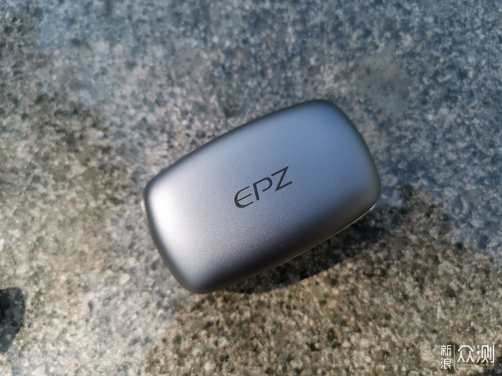 “一体式“的全新体验：EPZ树脂蓝牙耳机_新浪众测