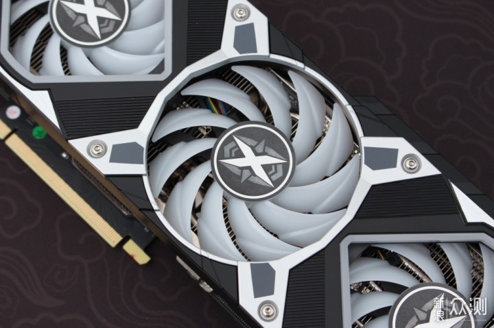 耕升GeForce RTX3080炫光10GB版显卡开箱_新浪众测