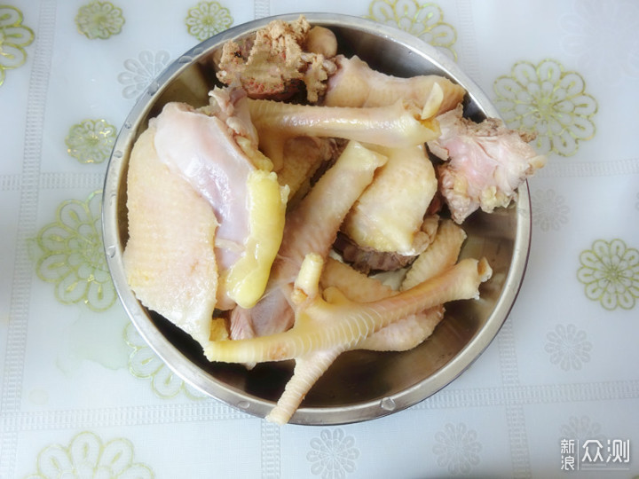 三杯鸡最简单的做法，零厨艺也能完成_新浪众测