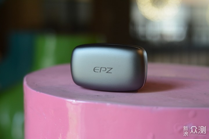 颜值和音质共存！EPZ树脂真无线蓝牙耳机够燃_新浪众测