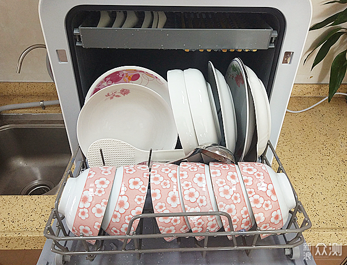 云米台面洗碗机Sugar A1：清洁去污，健康生活_新浪众测
