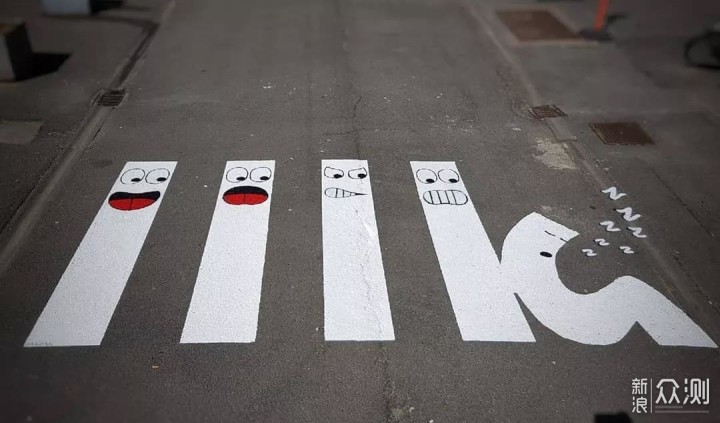 街头艺术，给你不一样的“斑马线”视觉艺术。_新浪众测