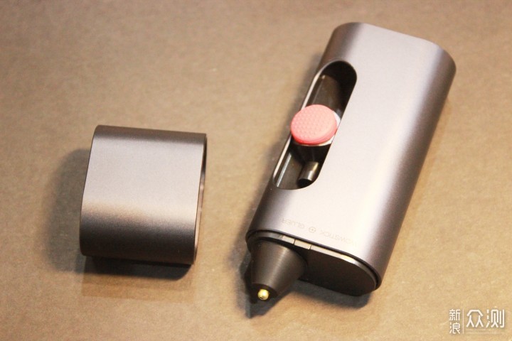提高生产力wowstick锂电迷你热熔胶笔使用评测_新浪众测
