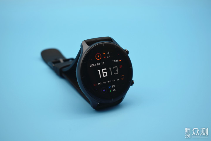 颜值虽非正义但的确可圈可点—Amazfit GTR 2e_新浪众测