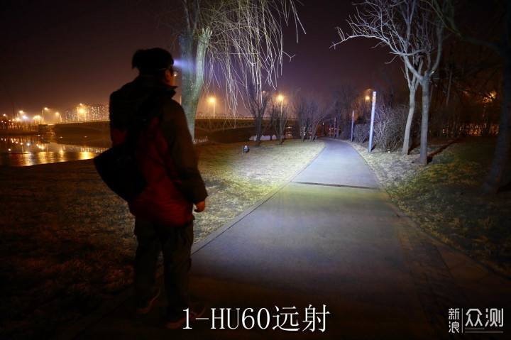 无线遥控黑科技 NITECORE HU60变焦头灯_新浪众测