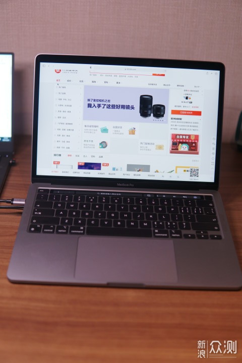 mac book M1 高端笔记本 扩展坞选购指南 _新浪众测