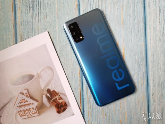 realme Q2手机评测：上分更轻松，游戏更带劲_新浪众测