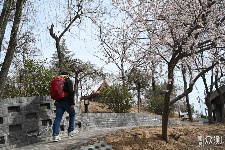 郊游探险的可靠拍档，多特福特拉登山包体验_新浪众测