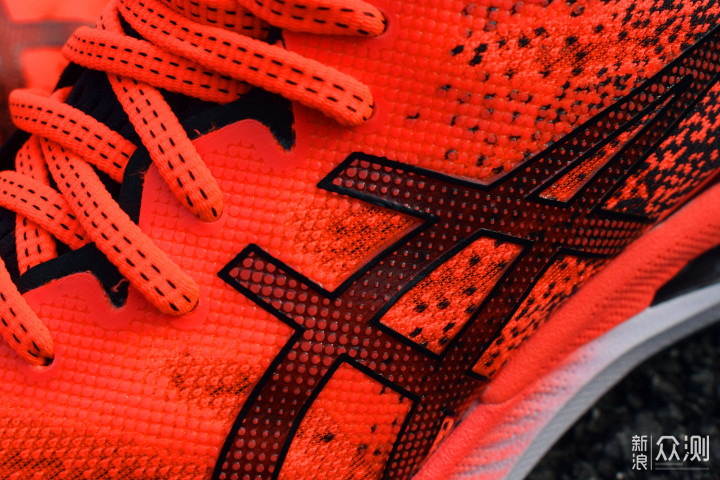 Asics Nimbus 23跑鞋，微调之后改变了什么？_新浪众测