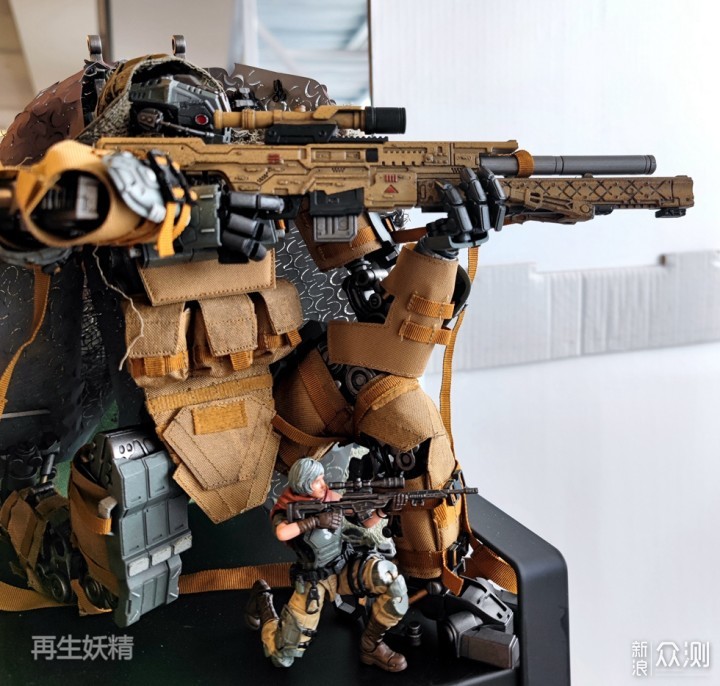 JOYTOY暗源1/18战慑04远程狙击型机甲开箱把玩_新浪众测