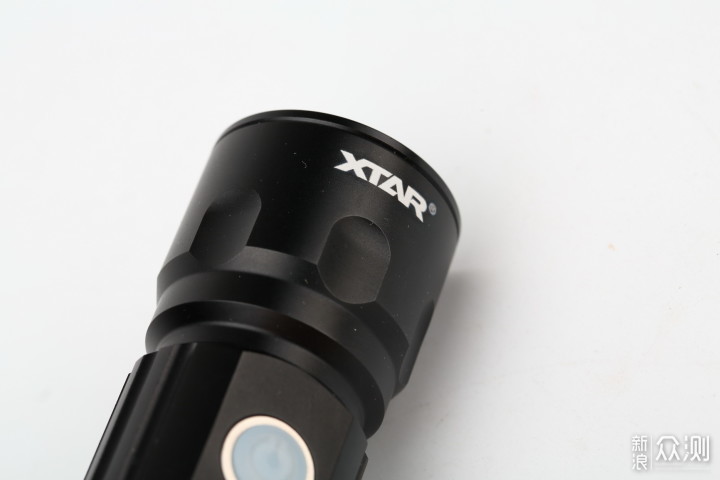 居家必备双向充电电筒 XTAR R30评测_新浪众测
