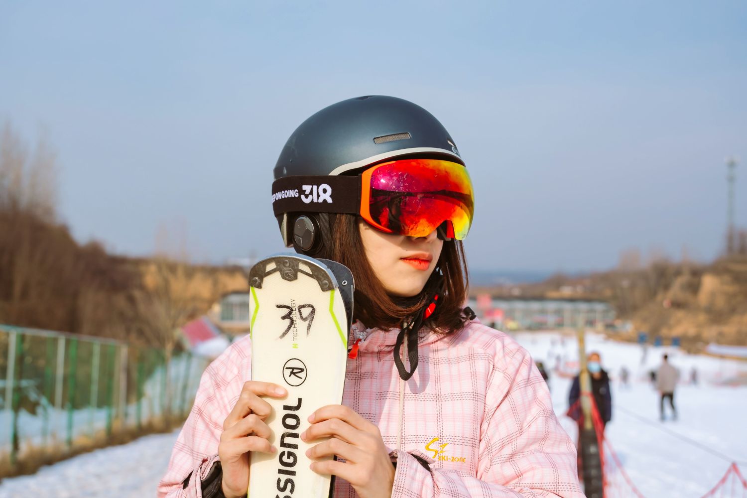 爱上滑雪的高颜值雪具—318双层防雾磁吸雪镜
