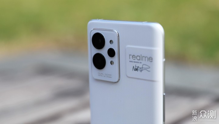 realme  GT2 Pro很好 但可以更好_新浪众测