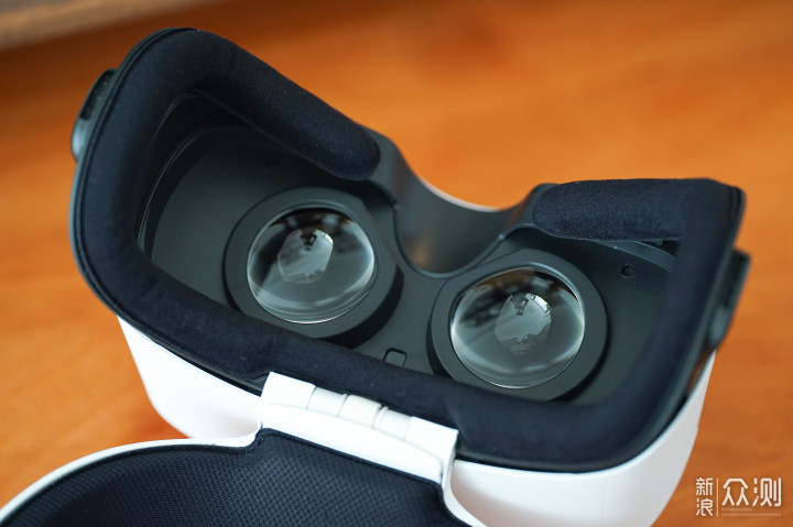 奇遇Dream Pro VR一体机，身临其境娱乐体验_新浪众测