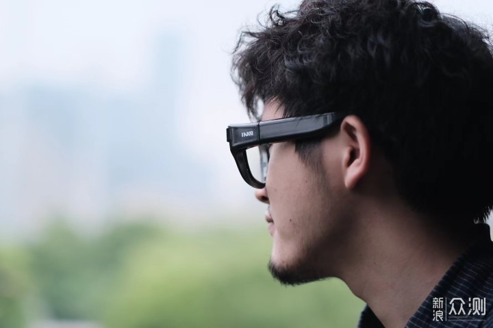 这就是来自未来的眼镜? _新浪众测