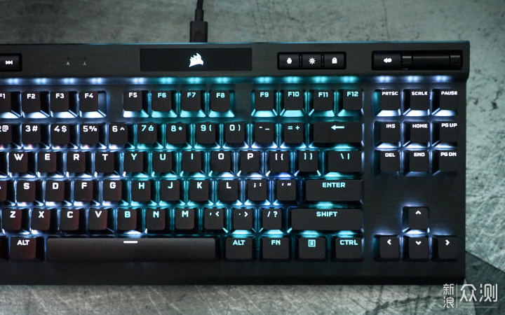 天下武功唯快不破，海盗船K70PRO TKL OPX开箱_新浪众测