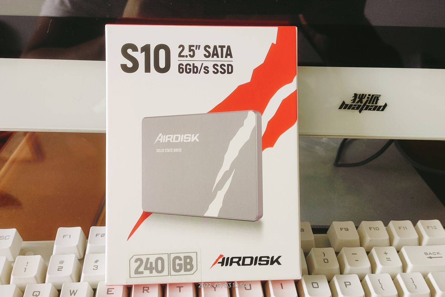 老一体机更换AIRDISK 240GB SSD重燃新生