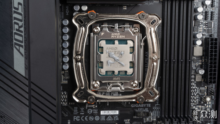 技嘉B650M AORUS ELITE实测一键优化内存性能_新浪众测