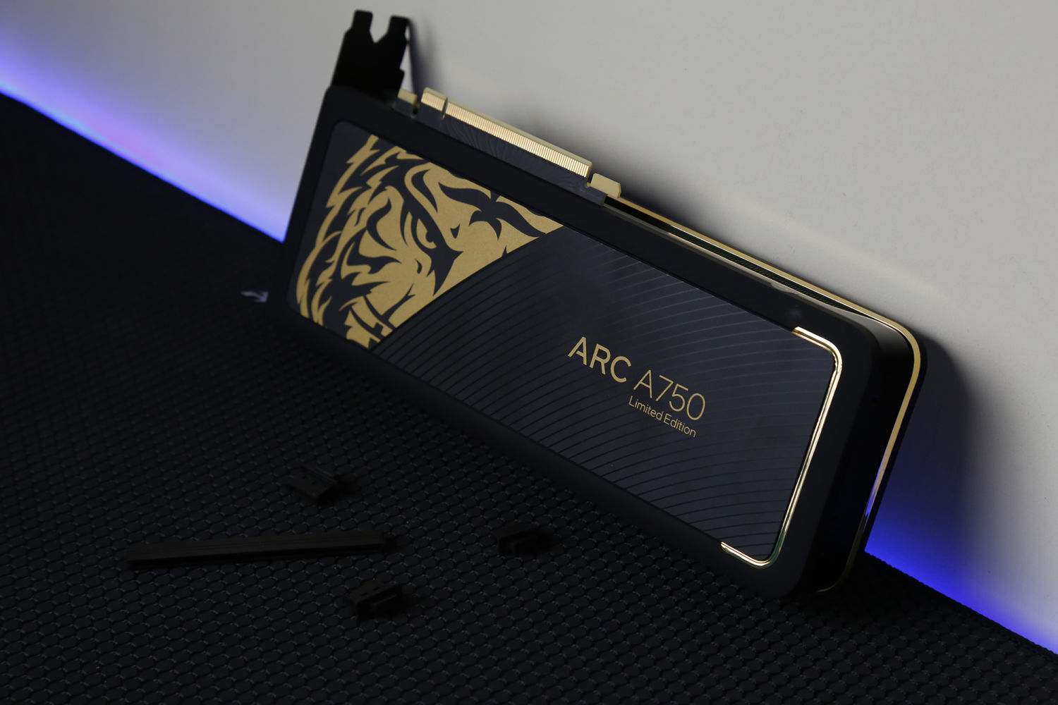 显卡界第三阵营 英特尔锐炫ARC A750性能卓越