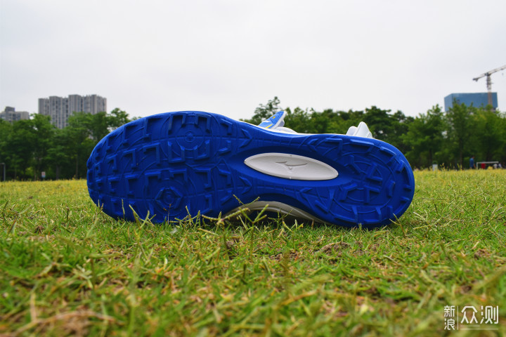 美津浓MIZUNO WAVE CUP LEGEND AS足球鞋