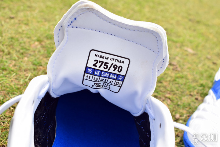 美津浓MIZUNO WAVE CUP LEGEND AS足球鞋
