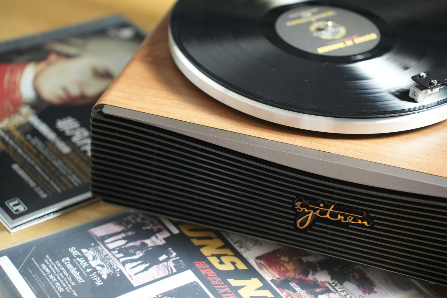 享受慢生活，赛塔林 PARON 2黑胶唱片机体验