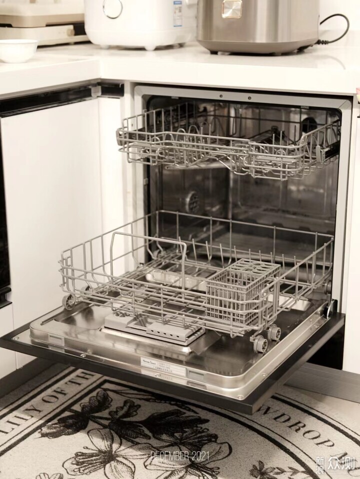 闪亮厨房的白色洗碗机选购攻略+618爆款推荐_新浪众测