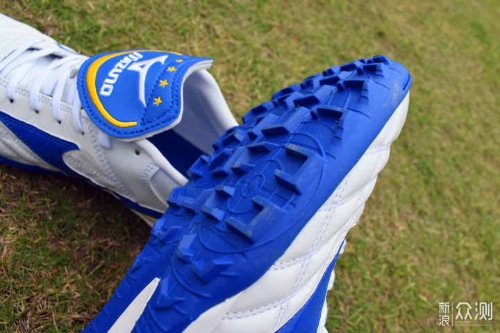 美津浓MIZUNO WAVE CUP LEGEND AS足球鞋