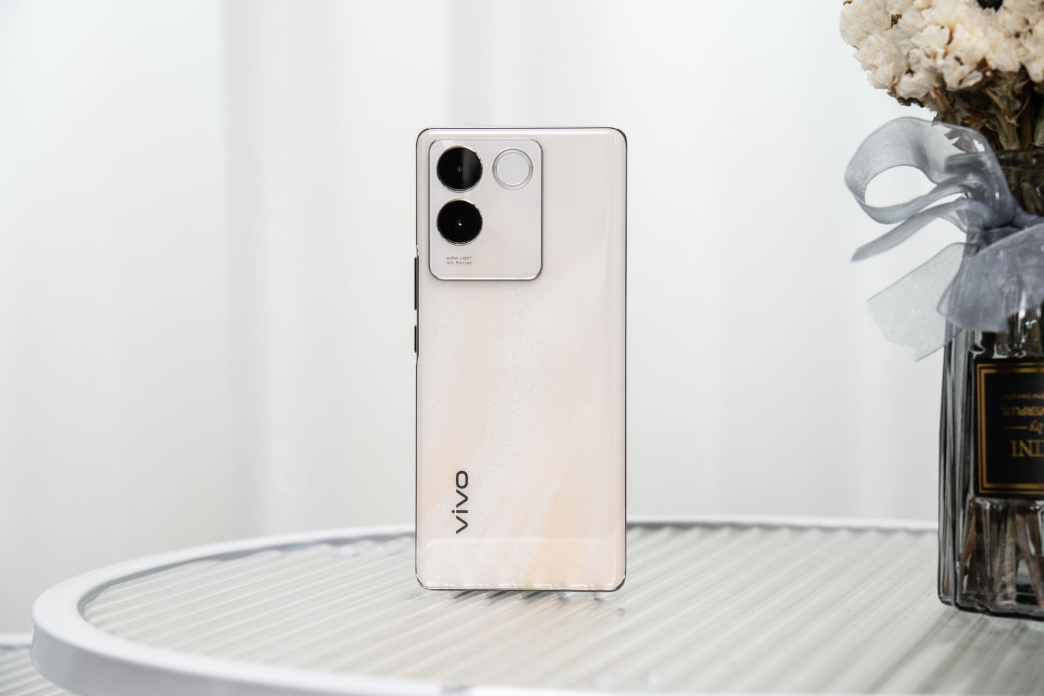 夏日里的流沙星光——vivo S17e美图体验