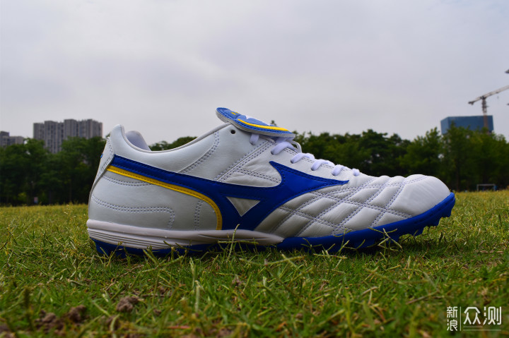 美津浓MIZUNO WAVE CUP LEGEND AS足球鞋