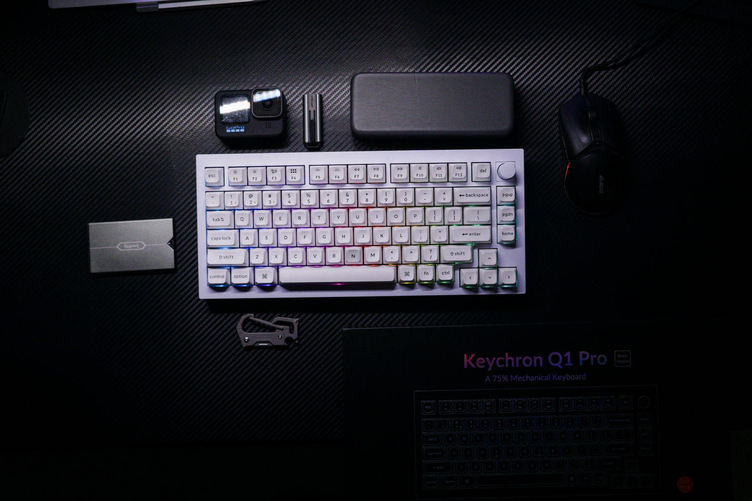 跟风入手铝坨坨，好玩不累：Keychron Q1 PRO