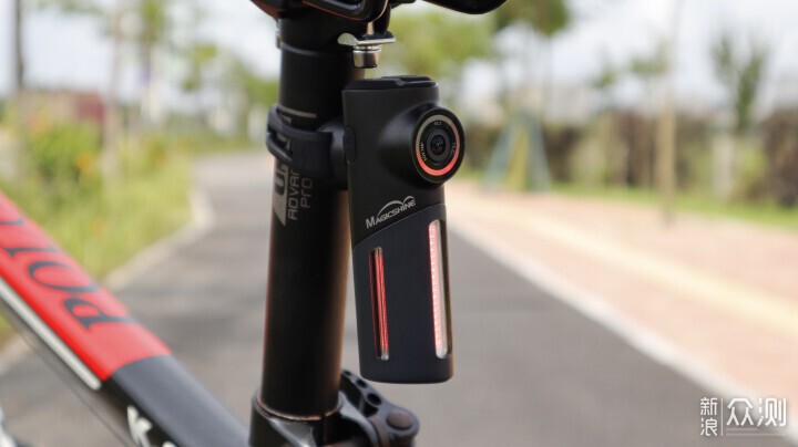 支持IPX6级防尘防水和超长续航的自行车记录仪_新浪众测