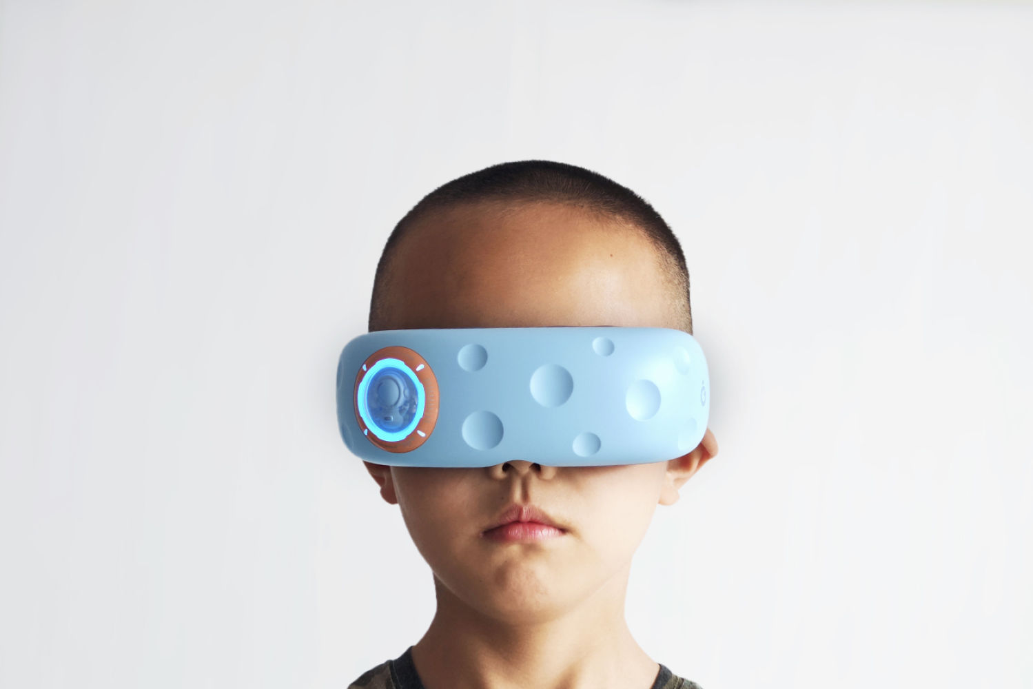 果实智能儿童眼部按摩器体验，光学训练护眼