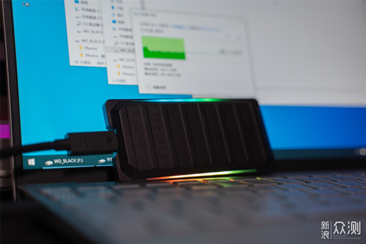 西数BLACK P40移动SSD体验，又小又快的好工具_新浪众测