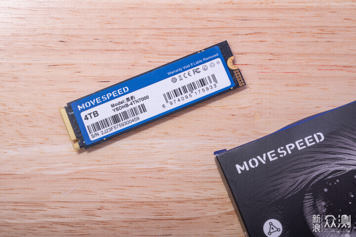 让老锐龙飞得更高，白菜价入手移速 4TB SSD