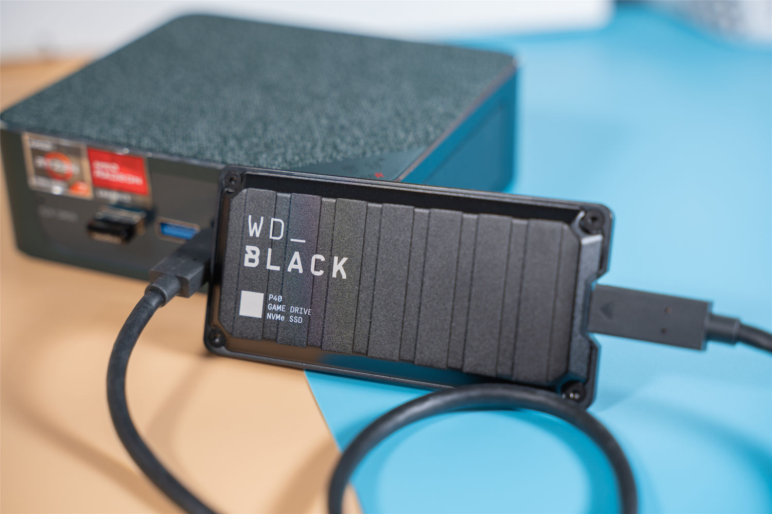 西数BLACK P40移动SSD体验，又小又快的好工具