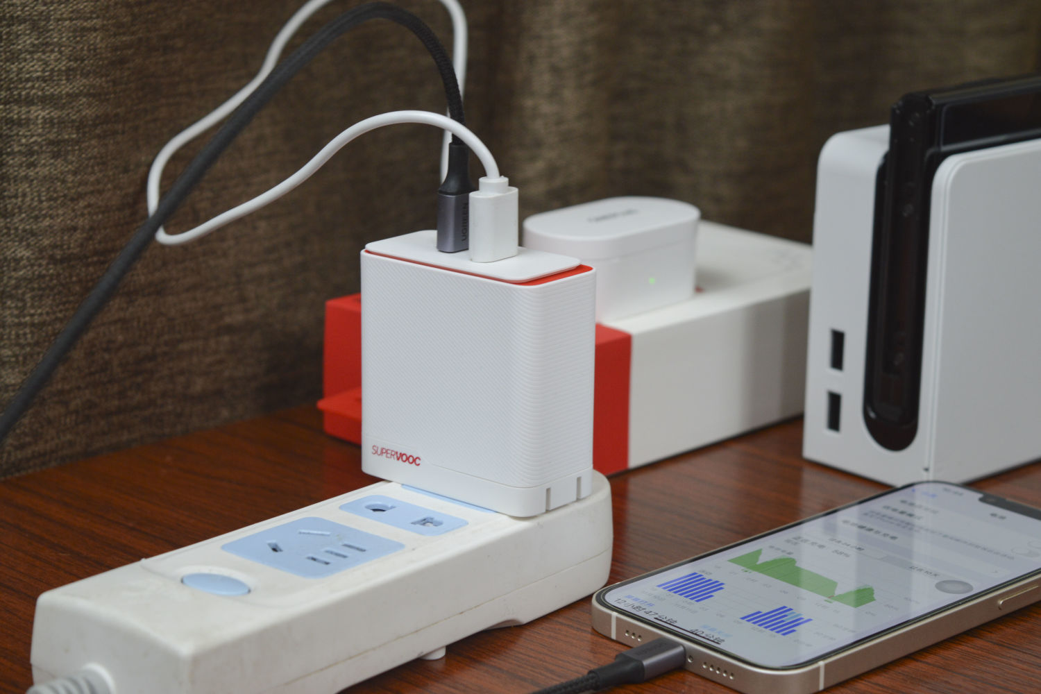 强劲高颜值:一加SUPERVOOC 100w 充电器体验
